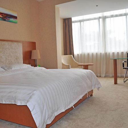 Shenzhen Huamao Aviatic Hotel Экстерьер фото