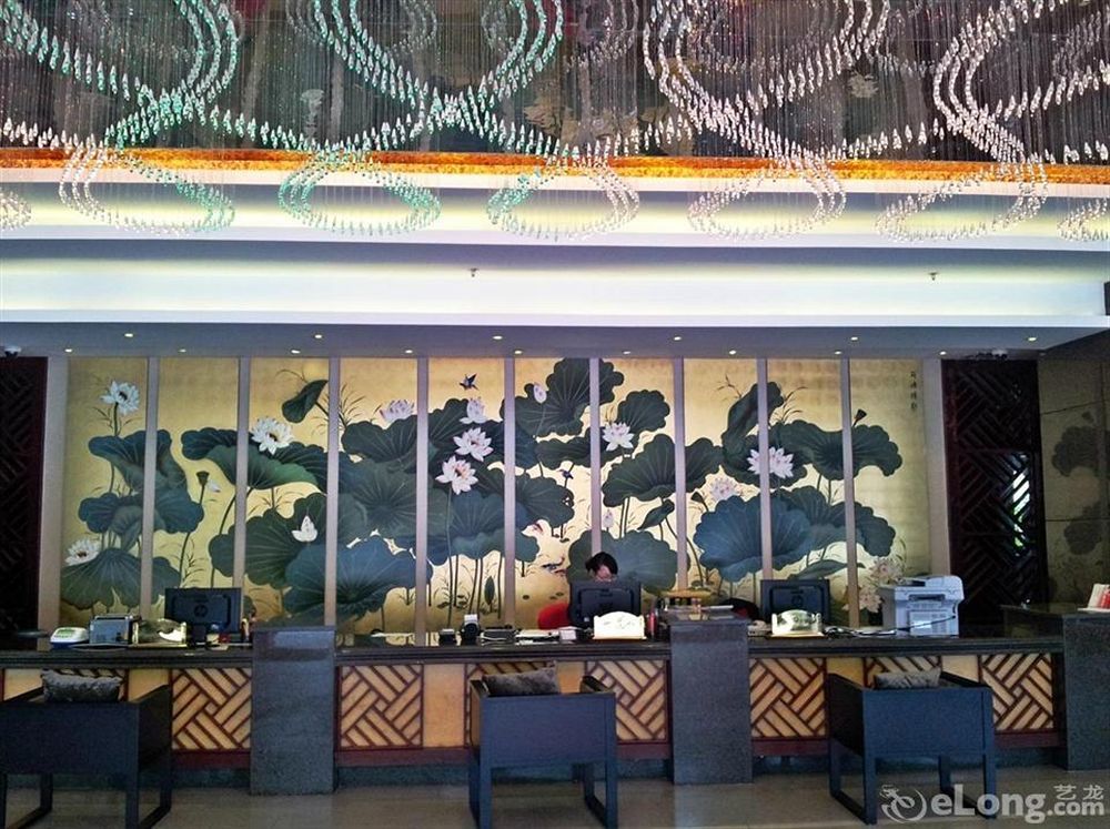 Shenzhen Huamao Aviatic Hotel Экстерьер фото
