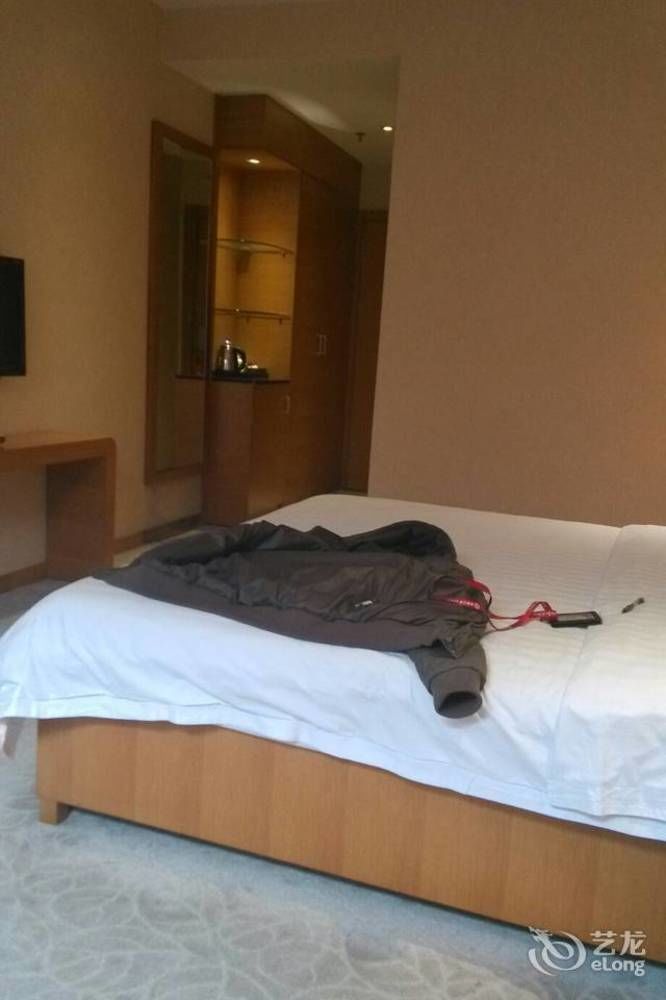 Shenzhen Huamao Aviatic Hotel Экстерьер фото