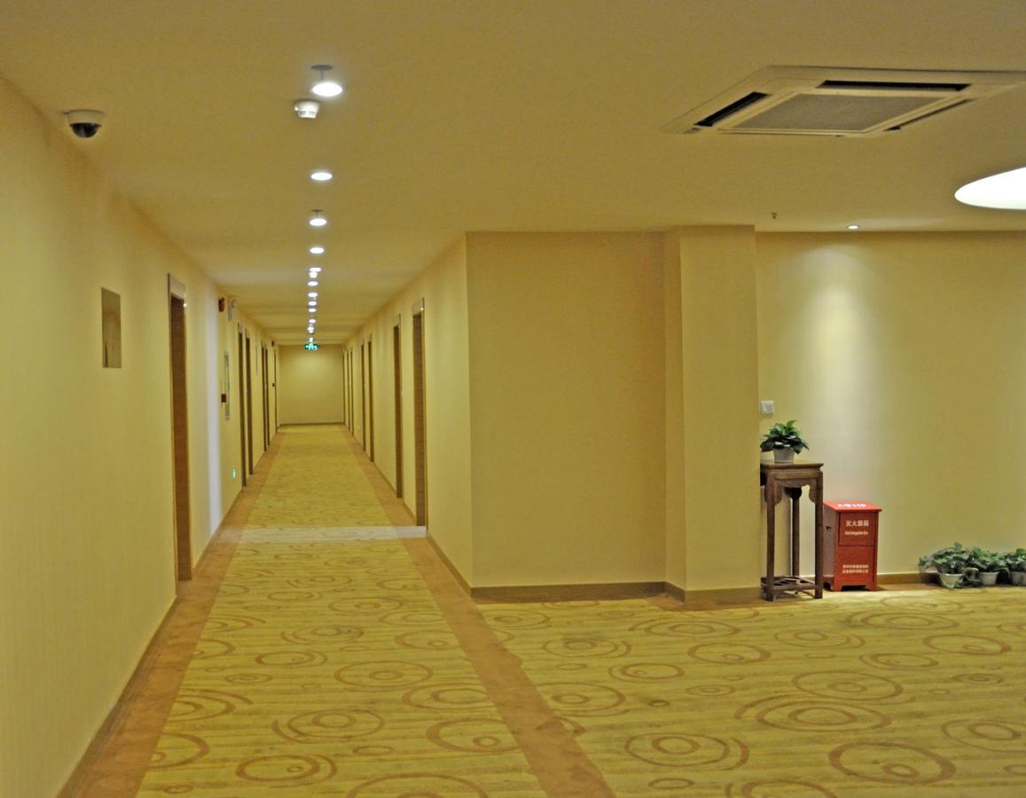 Shenzhen Huamao Aviatic Hotel Экстерьер фото